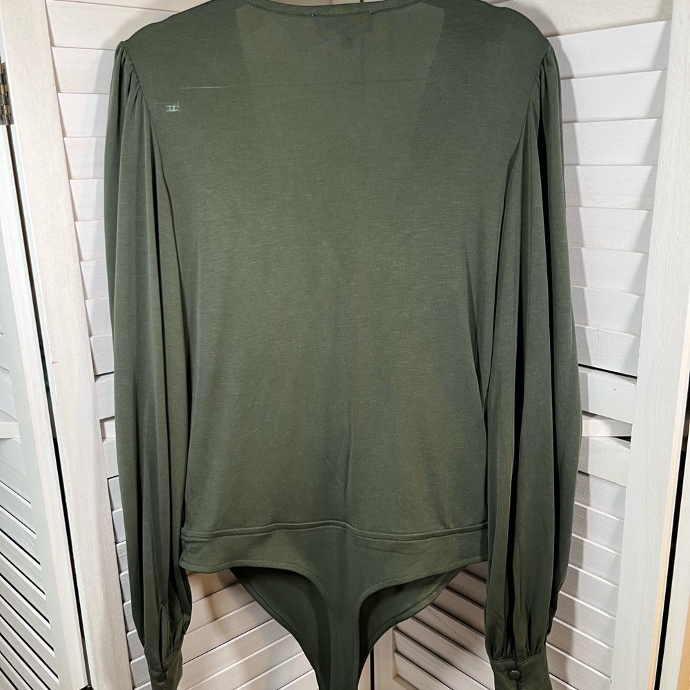 NEW CBRAND BODYSUIT - Picture 2 of 11